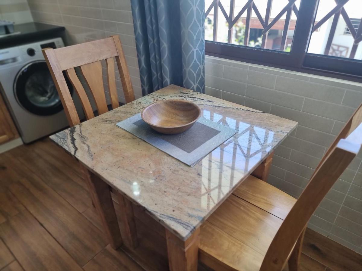 Drake Seaside Studio Apartments Bel Ombre Dış mekan fotoğraf