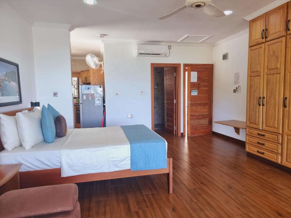 Drake Seaside Studio Apartments Bel Ombre Dış mekan fotoğraf