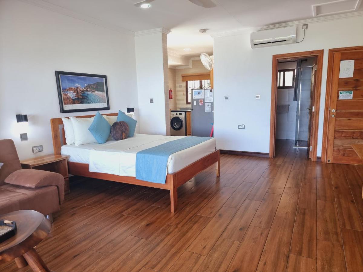 Drake Seaside Studio Apartments Bel Ombre Dış mekan fotoğraf